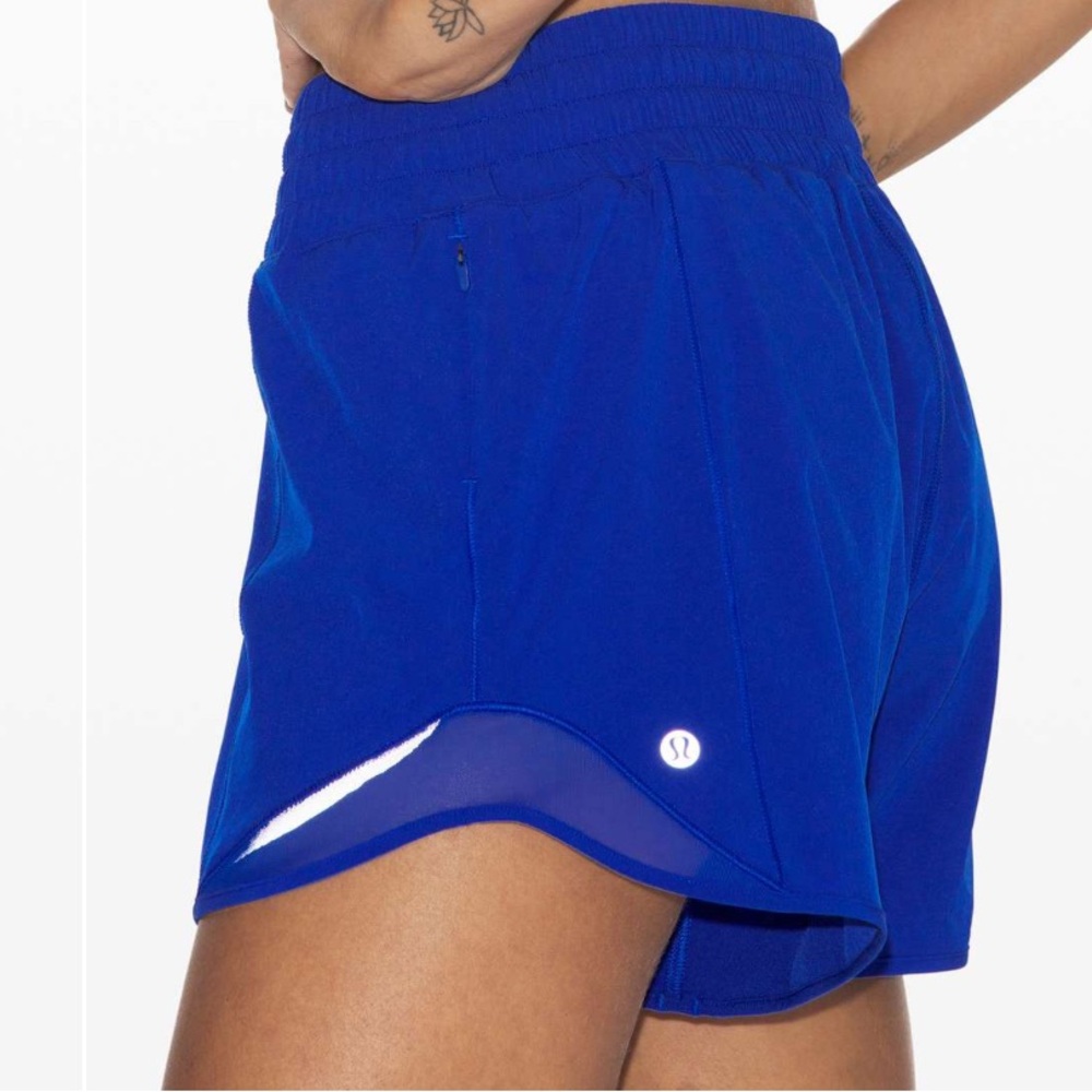 Lululemon Hotty Hot 4” Lined High Rise HR Shorts Size 8 Jet Stream Blue